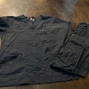 Wonder Flex Healthcare Scrub Set